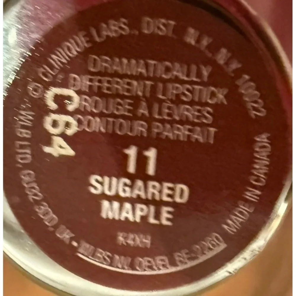CLINIQUE DRAMATICALLY DIFFRENT LIPSTICK #11 SUGARED MAPLE .10 OZ New Silver Tube